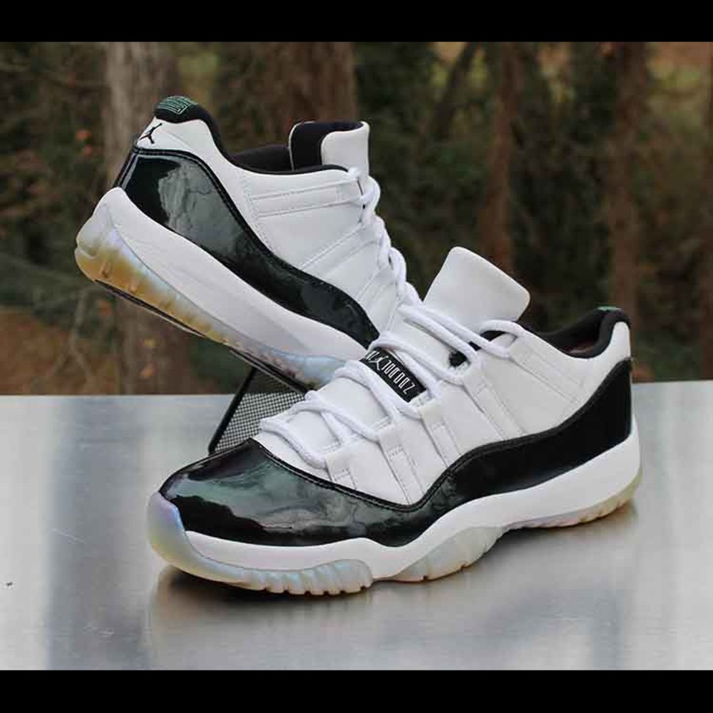 Air Jordan 11 Retro Low ‘Emerald’